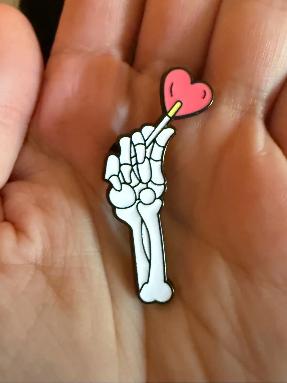 Enamel Pin Skeleton Heart Lollipop Brooch Flying Punk Halloween Retro Gift New